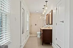 11202 Cranbrook Ln, Oakton, VA 22124 - Photo 31