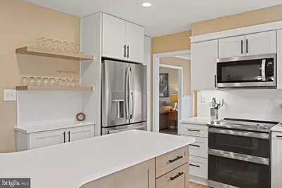 11202 Cranbrook Lane, Oakton, VA 22124 - Photo 17