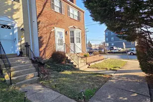 6998 Admetus Ct, Alexandria, VA 22315 - Photo 37