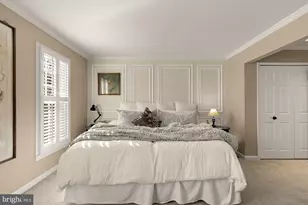 11688 Stockbridge Ln, Reston, VA 20194 - Photo 17