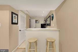 11688 Stockbridge Ln, Reston, VA 20194 - Photo 27