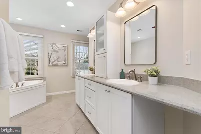 9910 Chase Hill Court, Vienna, VA 22182 - Photo 25