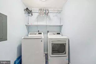 8410 Terra Woods Dr, Springfield, VA 22153 - Photo 31