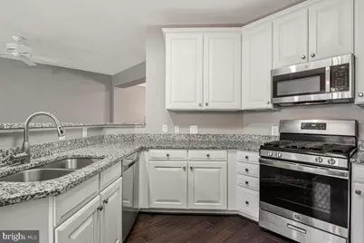 8045 Gatehouse Road #17, Falls Church, VA 22042 - Photo 13