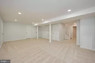 6218 Homespun Ln, Falls Church, VA 22044 - Photo 49