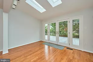 6218 Homespun Ln, Falls Church, VA 22044 - Photo 15