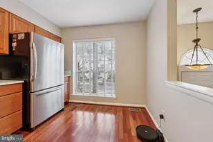 8309 Linden Oaks Ct, Lorton, VA 22079 - Photo 11