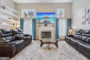 8309 Linden Oaks Ct, Lorton, VA 22079 - Photo 5