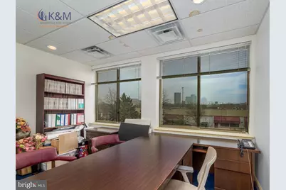 459 Herndon Parkway #14, Herndon, VA 20170 - Photo 3