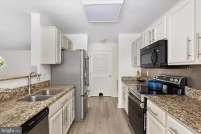 7502 Calderon Court #266, Alexandria, VA 22306 - Photo 11