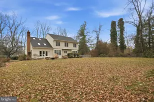 8656 Tuttle Rd, Springfield, VA 22152 - Photo 33