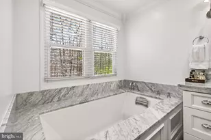 6221 Ballsford Dr, Fairfax Station, VA 22039 - Photo 49