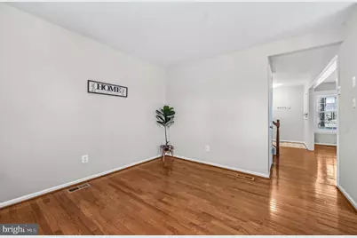 9145 Schoolcraft Lane, Burke, VA 22015 - Photo 17