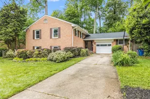 8706 Braeburn Dr, Annandale, VA 22003 - Photo 1