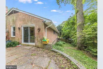 8706 Braeburn Drive, Annandale, VA 22003 - Photo 27