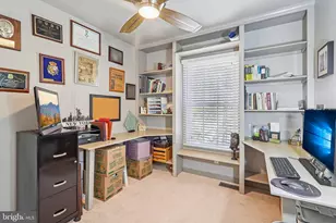 13501 King Charles Dr, Chantilly, VA 20151 - Photo 31