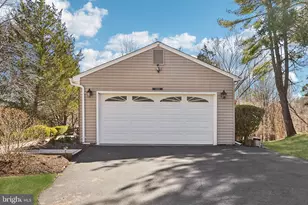 13501 King Charles Dr, Chantilly, VA 20151 - Photo 53