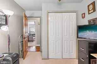 13501 King Charles Dr, Chantilly, VA 20151 - Photo 33