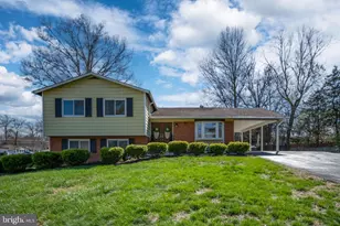 4401 Blyth Pl, Alexandria, VA 22309 - Photo 3