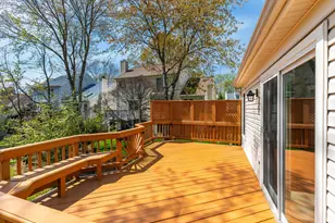 14805 Hartlaub Ct, Centreville, VA 20120 - Photo 19