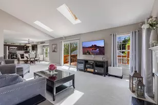 14805 Hartlaub Ct, Centreville, VA 20120 - Photo 17