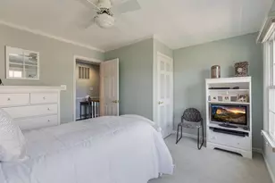 14805 Hartlaub Ct, Centreville, VA 20120 - Photo 33
