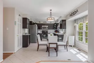 14805 Hartlaub Ct, Centreville, VA 20120 - Photo 11