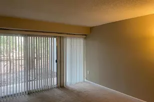 11723 Karbon Hill Ct, Reston, VA 20191 - Photo 9