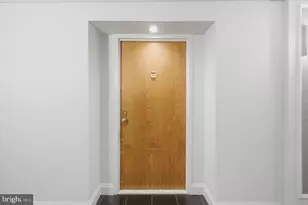 1800 Old Meadow Rd, McLean, VA 22102 - Photo 7