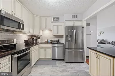 1800 Old Meadow Road #1204, McLean, VA 22102 - Photo 17