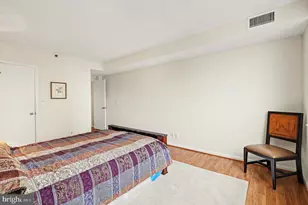 5501 Seminary Rd, Falls Church, VA 22041 - Photo 13