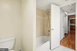 5501 Seminary Rd, Falls Church, VA 22041 - Photo 17