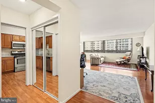 5501 Seminary Rd, Falls Church, VA 22041 - Photo 3