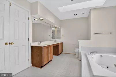 8301 Kings Ridge Court, Springfield, VA 22153 - Photo 13