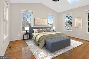 8301 Kings Ridge Ct, Springfield, VA 22153 - Photo 9