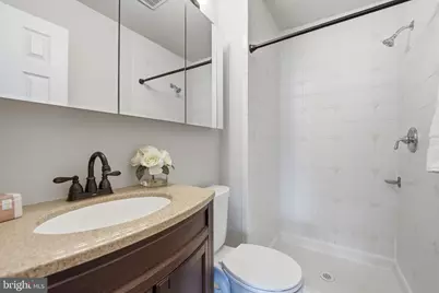 9932 Longford Court, Vienna, VA 22181 - Photo 23