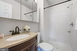 9932 Longford Ct, Vienna, VA 22181 - Photo 23