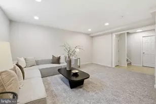 9932 Longford Ct, Vienna, VA 22181 - Photo 31