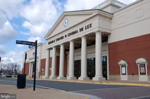 4201 Lower Park Dr, Fairfax, VA 22030 - Photo 51