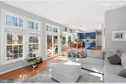 5012 Whisper Willow Drive, Fairfax, VA 22030 - Photo 9