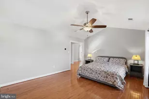 5012 Whisper Willow Dr, Fairfax, VA 22030 - Photo 15