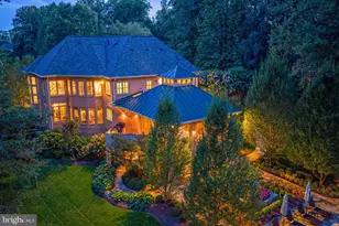 10914 Shallow Creek Dr, Great Falls, VA 22066 - Photo 85