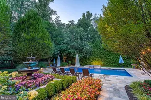 10914 Shallow Creek Dr, Great Falls, VA 22066 - Photo 95