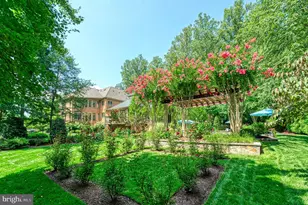 10914 Shallow Creek Dr, Great Falls, VA 22066 - Photo 69