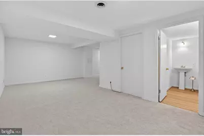 5401 Kinnerly Court, Burke, VA 22015 - Photo 23