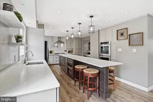 1808 Clovermeadow Dr, Vienna, VA 22182 - Photo 13