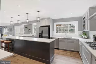 1808 Clovermeadow Dr, Vienna, VA 22182 - Photo 9