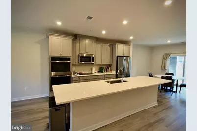 4619 Olivine Drive, Chantilly, VA 20151 - Photo 5