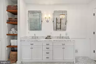 370 Holmes Dr NW, Vienna, VA 22180 - Photo 43