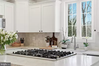 370 Holmes Drive NW, Vienna, VA 22180 - Photo 27